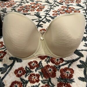 Chantelle Cream Strapless Bra